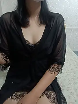 Snapshot of _Bellanice_ chatting on July 9, 5:28 pm Bellanice online show from July 9, 5:28 pm