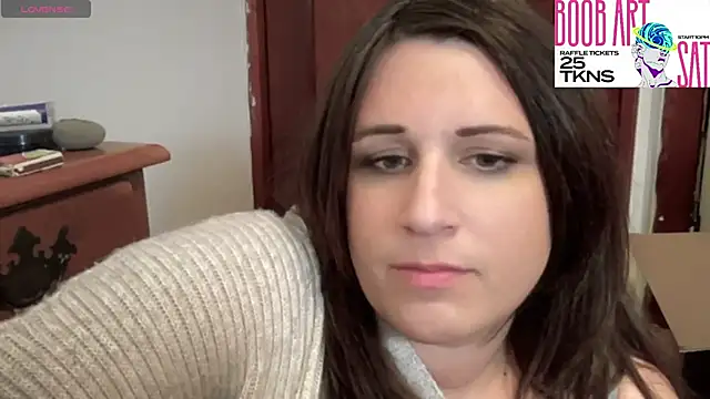 Snapshot of maddiliz chatting on February 23, 3:45 am maddiliz online show from February 23, 3:45 am