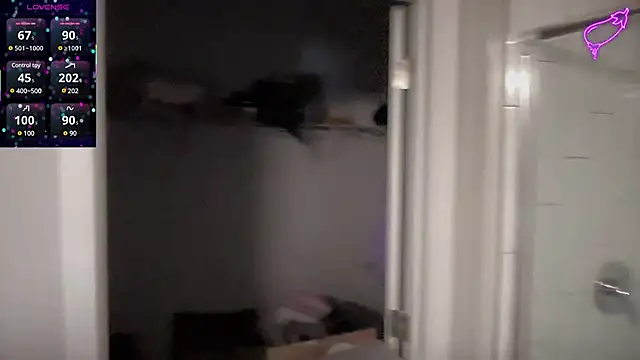 Snapshot of maddiliz chatting on March 17, 5:01 am maddiliz online show from March 17, 5:01 am