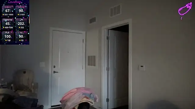 Snapshot of maddiliz chatting on March 20, 11:12 pm maddiliz online show from March 20, 11:12 pm