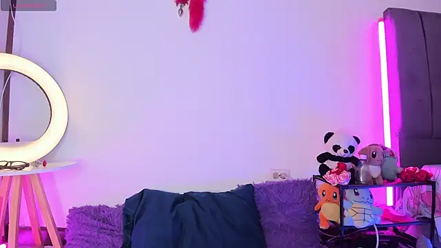 NatalieSterling online show from June 30, 5:58 pm