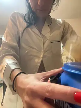 Snapshot of smoothkissx chatting on January 23, 10:22 am smoothkissx online show from January 23, 10:22 am