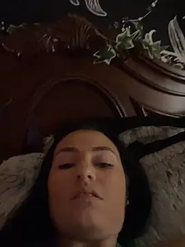 Snapshot of smoothkissx chatting on January 27, 5:14 am smoothkissx online show from January 27, 5:14 am