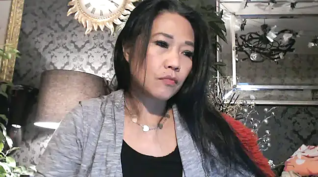 Hornygirltheone online show from February 4, 12:19 am