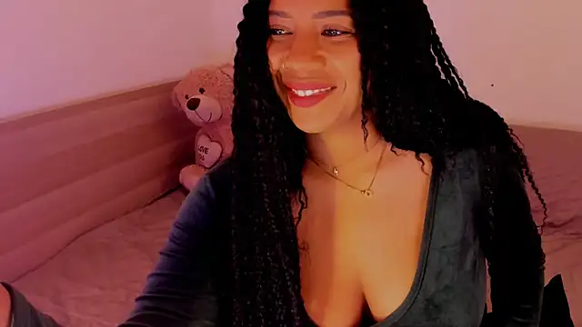 NicolePasqualott online show from November 9, 8:07 pm