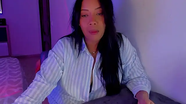 NicolePasqualott online show from January 8, 9:17 pm