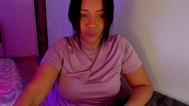 NicolePasqualott online show from January 15, 9:18 pm