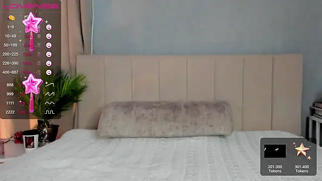 Snapshot of MissMiaTv chatting on January 25, 4:45 am MissMiaTv online show from January 25, 4:45 am