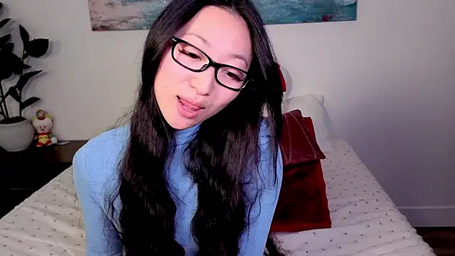 MySweetSofie online show from October 26, 8:15 pm