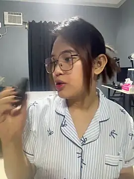 STUCK on YOU  online show from June 26, 11:25 am