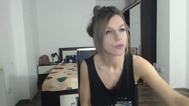 DedeSibel online show from March 5, 2:23 pm