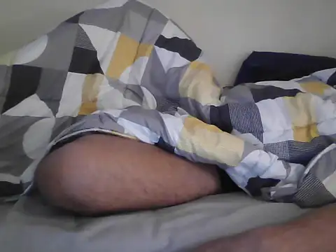 Snapshot of a5ar5rooooov chatting on November 13, 9:47 pm a5ar5rooooov online show from November 13, 9:47 pm