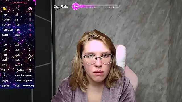 Snapshot of Reginasmilee chatting on March 19, 12:01 pm Reginasmilee online show from March 19, 12:01 pm