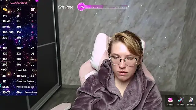 Snapshot of Reginasmilee chatting on March 20, 6:52 am Reginasmilee online show from March 20, 6:52 am