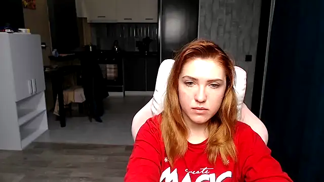 Snapshot of Reginasmilee chatting on October 11, 11:36 pm Reginasmilee online show from October 11, 11:36 pm