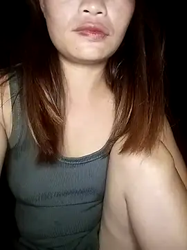  LinLinn  online show from July 18, 4:22 pm