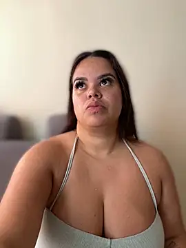 AliceStarshine online show from February 11, 5:18 pm