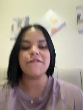 Snapshot of AliceStarshine chatting on October 23, 4:01 am AliceStarshine online show from October 23, 4:01 am