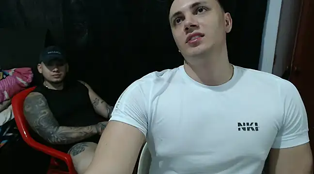 Snapshot of kike_energy chatting on February 3, 8:13 pm kike energy online show from February 3, 8:13 pm