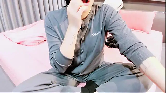 Snapshot of SungkyunnKwan chatting on January 20, 4:34 pm SungkyunnKwan online show from January 20, 4:34 pm