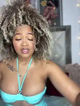 riri brunnete online show from December 30, 4:08 pm