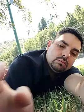 robredoj online show from February 20, 5:46 pm