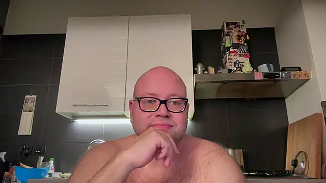 theitalianbear online show from December 22, 4:27 pm