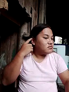 Snapshot of Andrea0414 chatting on December 10, 12:39 am Andrea0414 online show from December 10, 12:39 am