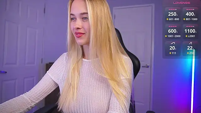 DanikaDillan online show from December 27, 1:22 am