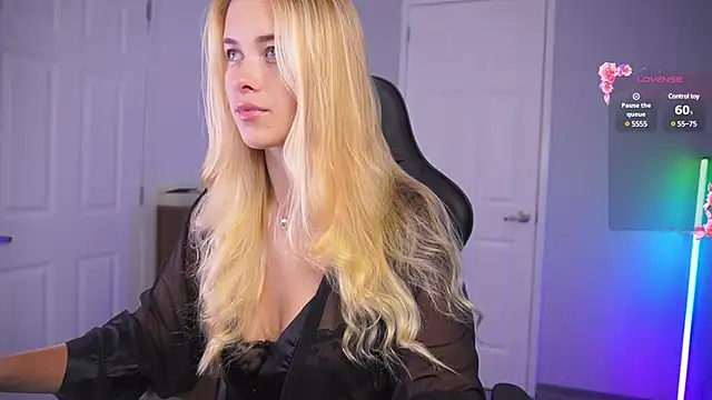 DanikaDillan online show from January 24, 1:24 am