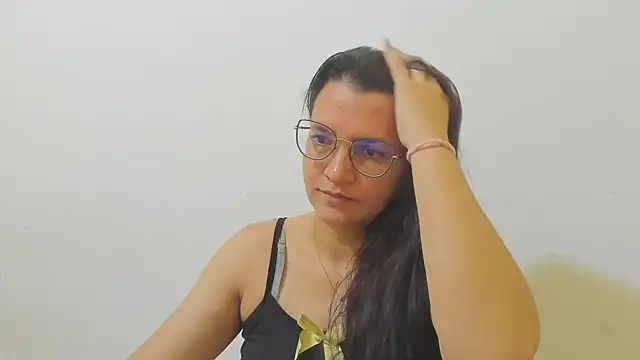 Snapshot of MARILYN_GARCIA chatting on October 27, 12:53 pm MARILYN GARCIA online show from October 27, 12:53 pm