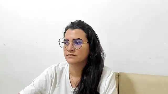 MARILYN GARCIA online show from March 6, 2:19 am