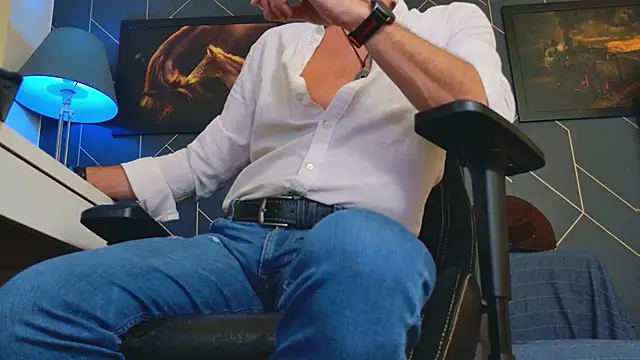 ChrisKox online show from October 7, 4:09 am