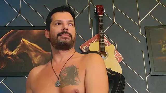 ChrisKox online show from October 8, 10:18 pm