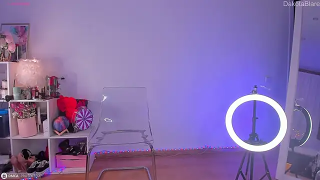 Dakota Blare online show from March 13, 4:38 am