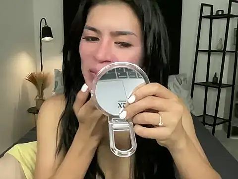 your bianca69 online show from March 18, 4:47 am