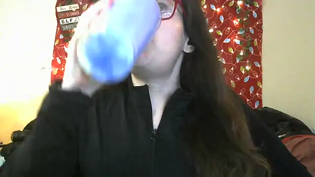 Snapshot of JessaBella chatting on December 20, 4:25 pm JessaBella online show from December 20, 4:25 pm