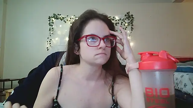 Snapshot of JessaBella chatting on February 5, 3:52 pm JessaBella online show from February 5, 3:52 pm