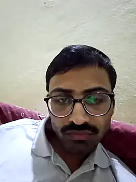 krishna8035 online show from January 26, 12:43 pm