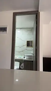 Snapshot of aimi_art1 chatting on November 20, 5:34 pm aimi art1 online show from November 20, 5:34 pm