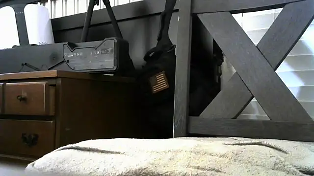 Snapshot of 1chatter3 chatting on November 8, 2:06 pm 1chatter3 online show from November 8, 2:06 pm