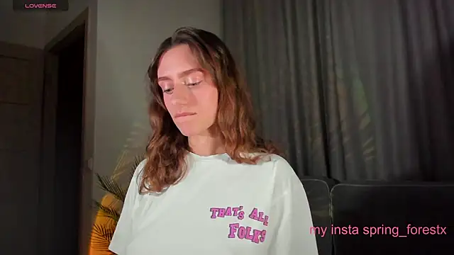 Snapshot of spring_forest chatting on February 18, 5:42 pm spring forest online show from February 18, 5:42 pm