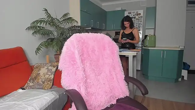 ChristinaGlory online show from January 14, 1:49 pm