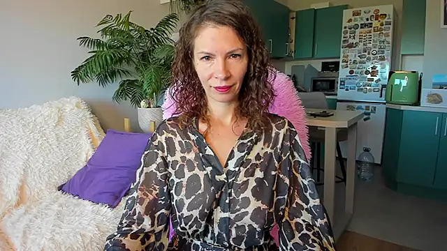 ChristinaGlory online show from October 8, 6:55 am