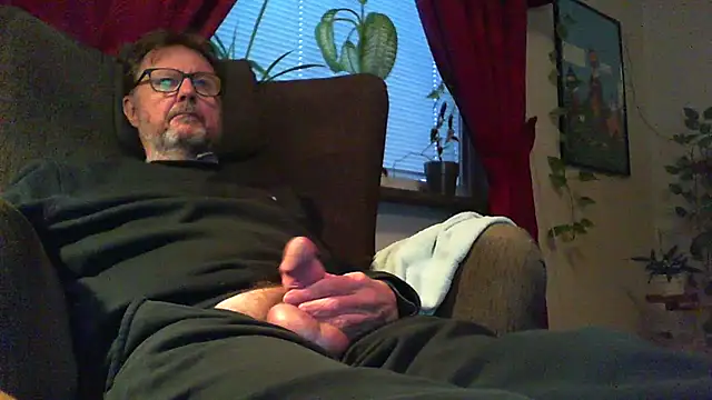 Snapshot of arne chatting on November 20, 2:17 pm arne online show from November 20, 2:17 pm