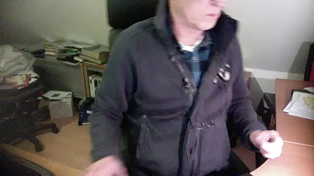 outlaw200 online show from December 24, 3:47 pm