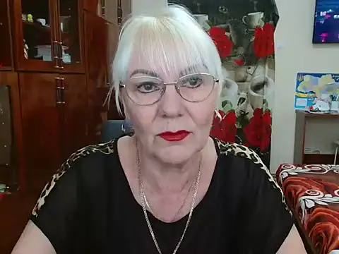 JenaCheim online show from February 9, 6:01 am