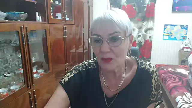 JenaCheim online show from October 13, 7:25 pm