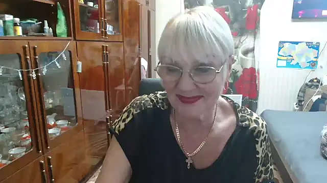 JenaCheim online show from December 21, 5:31 pm