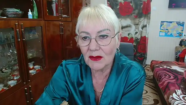 JenaCheim online show from April 10, 7:13 am